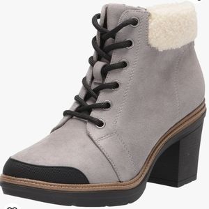 Dr. Scholls For The Love Grey Ankle Boots Sz 8